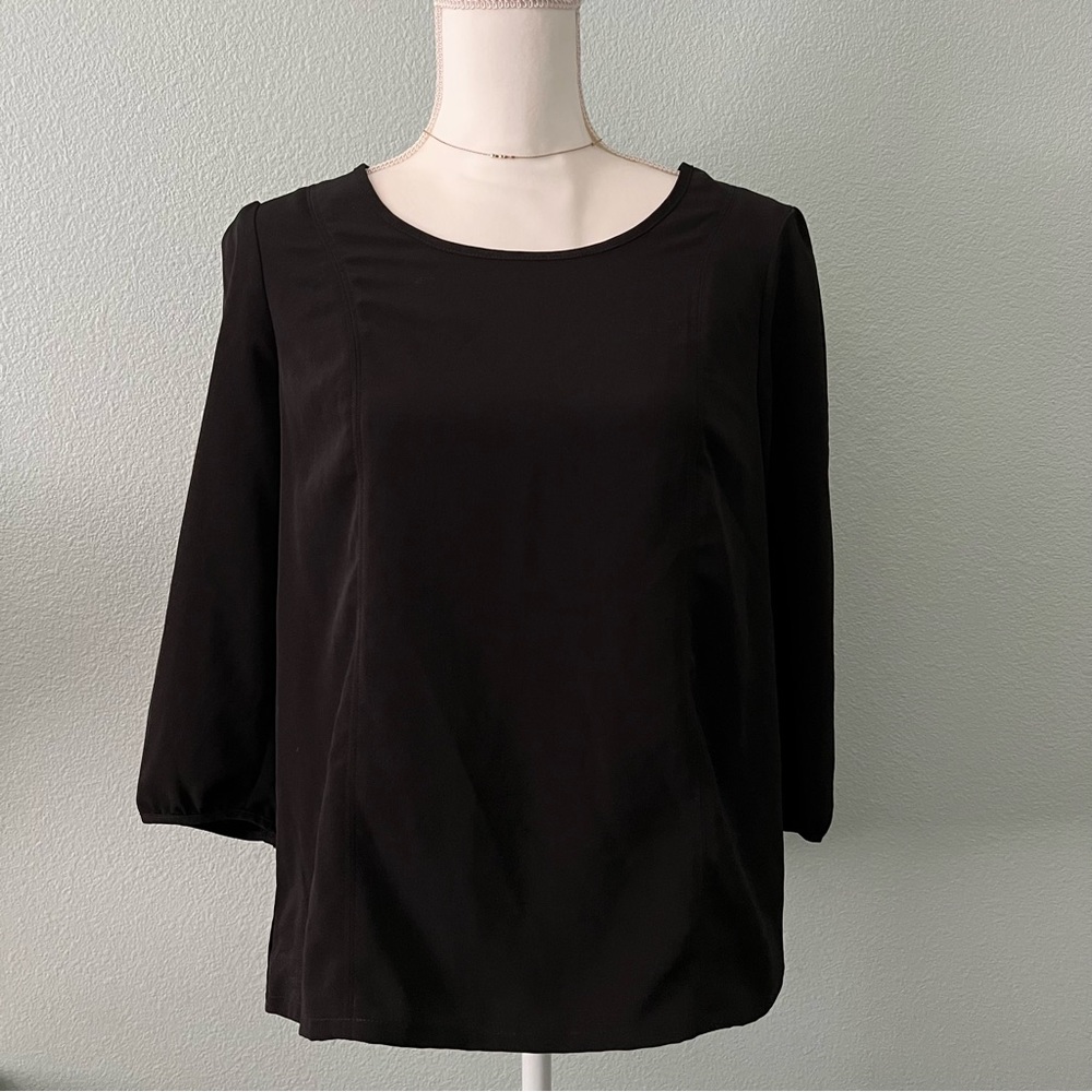 Kimchi Blue Black Keyhole Dress Shirt Top Blouse Urban Outfitters Sz M